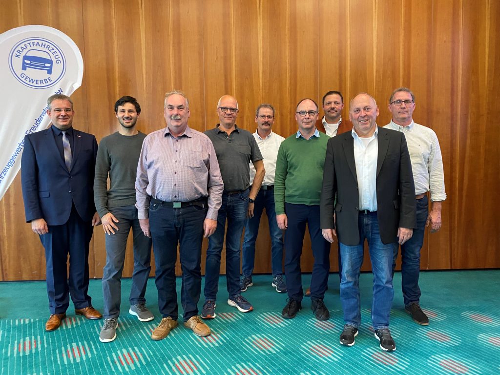 Wahlen und Technisches bei der Innung des Kraftfahrzeuggewerbes Freudenstadt-Calw